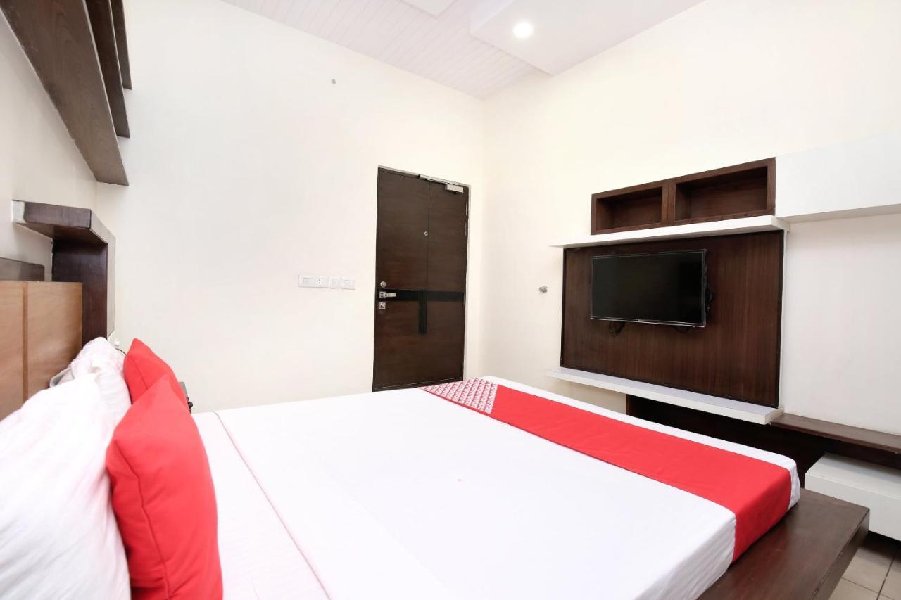 Hotel Grand M Lajjo Ludhiana Exterior photo