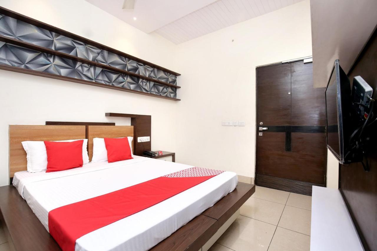 Hotel Grand M Lajjo Ludhiana Exterior photo